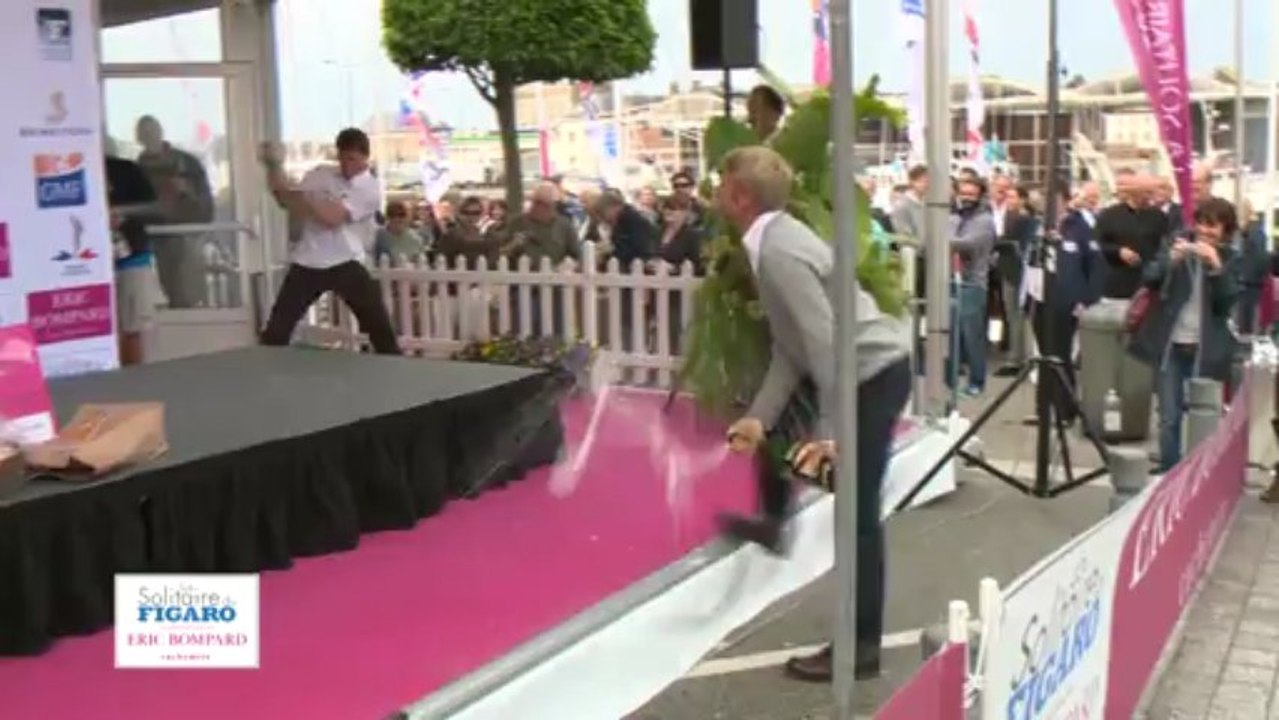 Remise des prix de la 44e édition - La Solitaire du Figaro Eric Bompard cachemire
