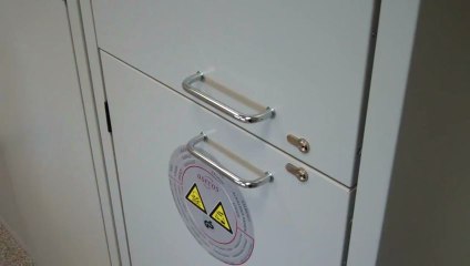 Safety storage cabinet for acid_alkali - Cylinder lock