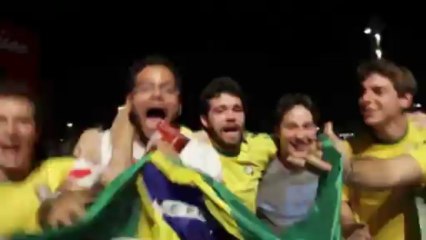 Kibice świętują - Brazylia w finale