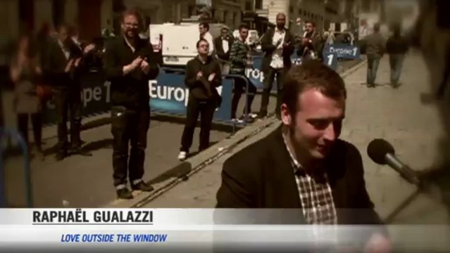 Raphael Gualazzi sous les fenêtres d’Europe 1