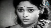 Apoorva Raagangal Romantic Scene 2 || HD || Rajnikanth Kamal Hassan Srividya Jayasudha