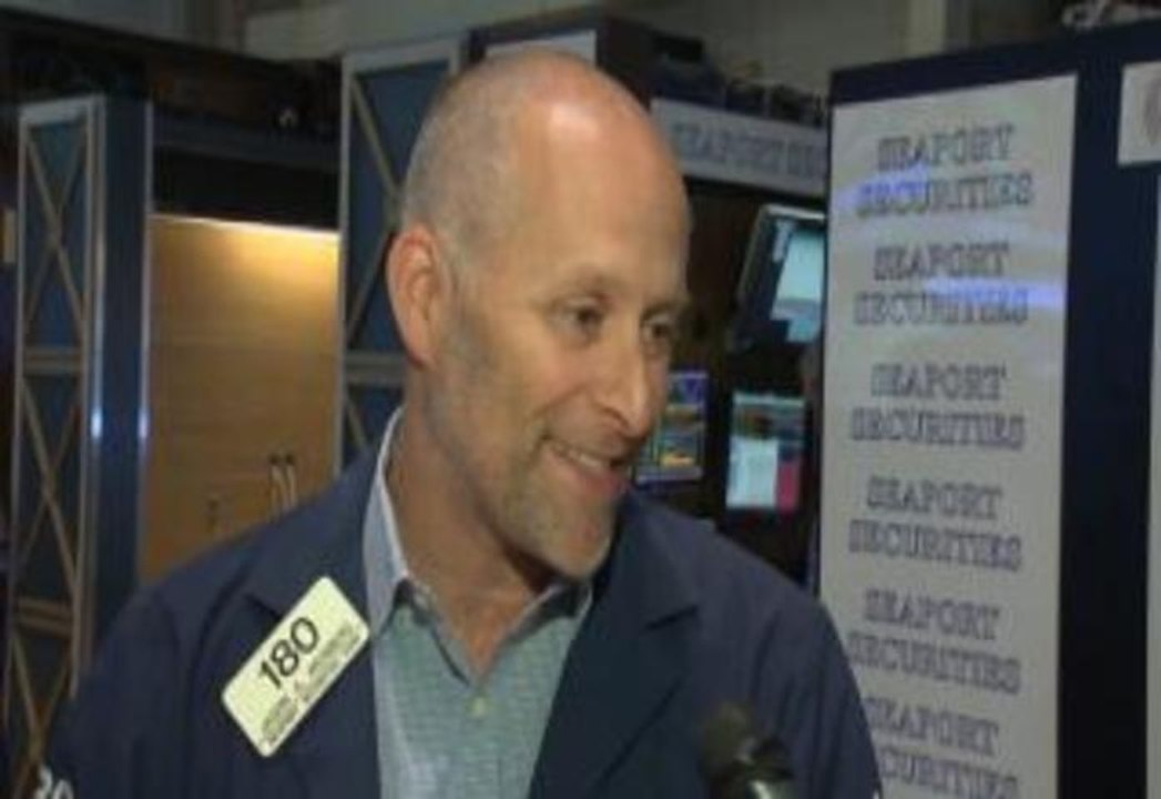 Why We Should Take Jobless Claims, Pending Home Sales Data 'With A Grain Of Salt'