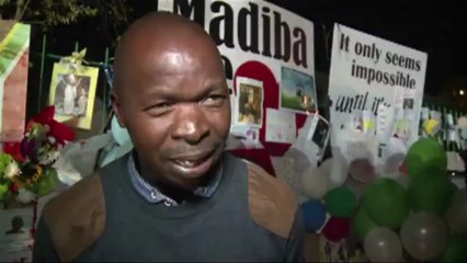 Mandela tem melhora, mas estado é crítico