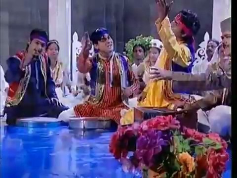 Chand Sa Koi Chehra, Main Jis Mehfil Mein Aata Hoon-Qawwalies From Films