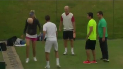 Maria Sharapova football skills!