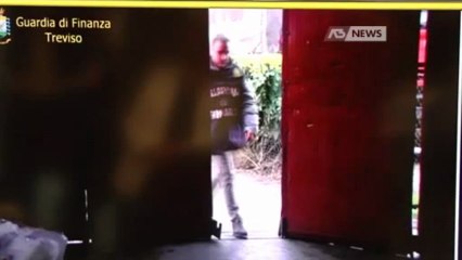 MAXISEQUESTRO DI SIGARETTE: DUE IN MANETTE