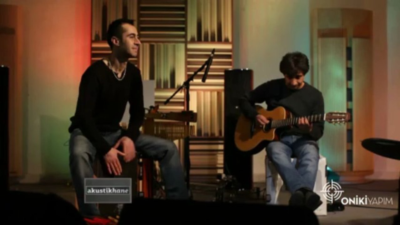 Emre Kınay - Resimdeki gözyaşları [Cem Karaca cover]