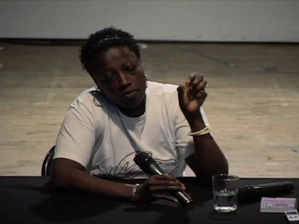 9 - Des femmes contre la guerre