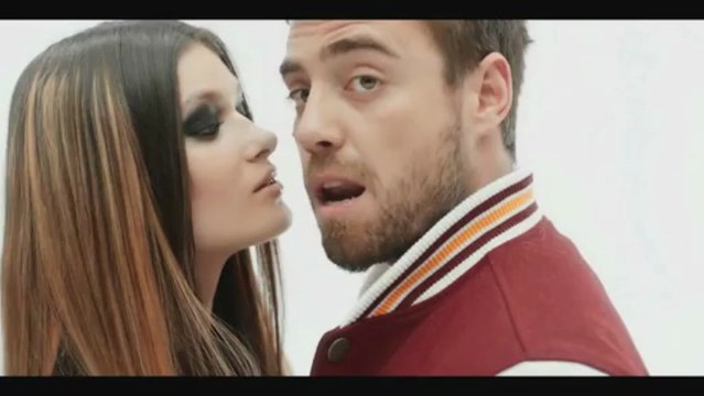 Murat Dalkılıç - Bir Güzellik Yapsana (Official HD - Stereo)