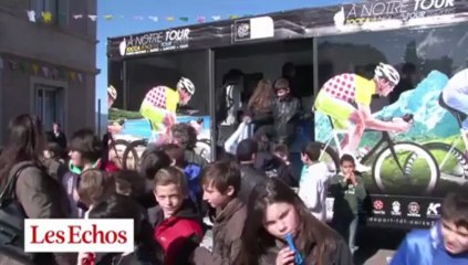 Le Tour : Armstrong attaque, la caravane passe…