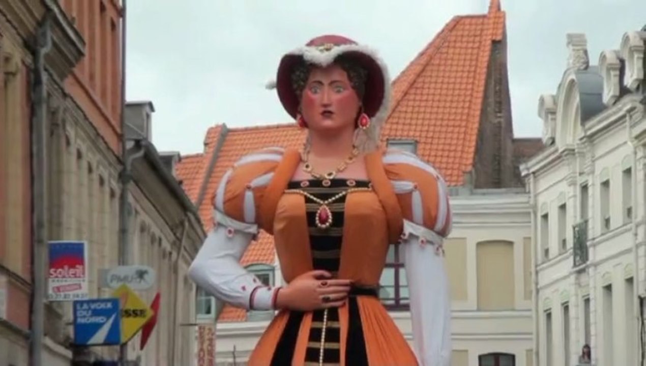 Douai - Dimanche 8 juillet 2012 - Cortege de Gayant