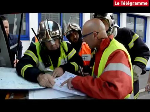 Lorient. Simulation d'un incendie à bord d'un navire à DCNS