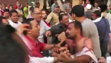 Mısır'da gerginlik çatışmaya dönüştü