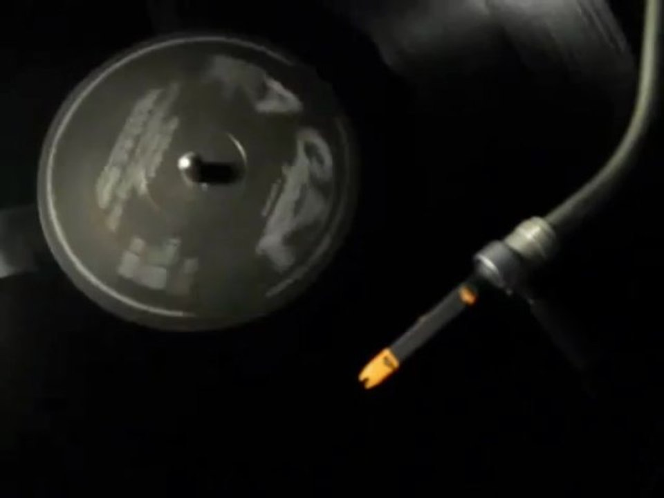 B B & Q Band - On The Beat (81' Radio Version)