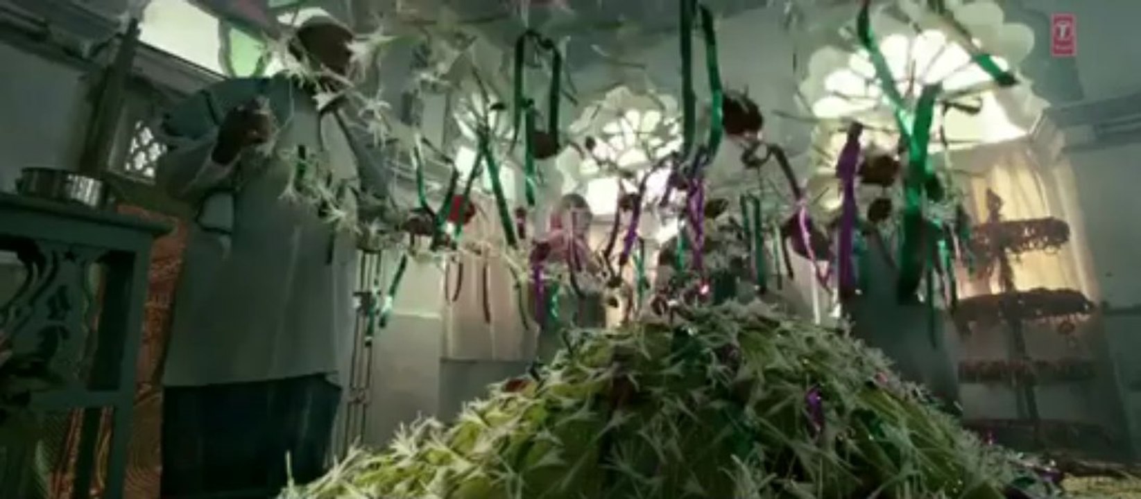 _Pee Loon Once Upon A Time in Mumbai_ Full Song _ Emraan Hashmi, Prachi Desai