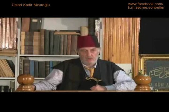 Sen Deli Gömleği Giymiş Gibi Bir Cumhuriyet Mantığına Büründürülmüşsün Bunu Yırt At - Üstad Kadir Mısıroğlu