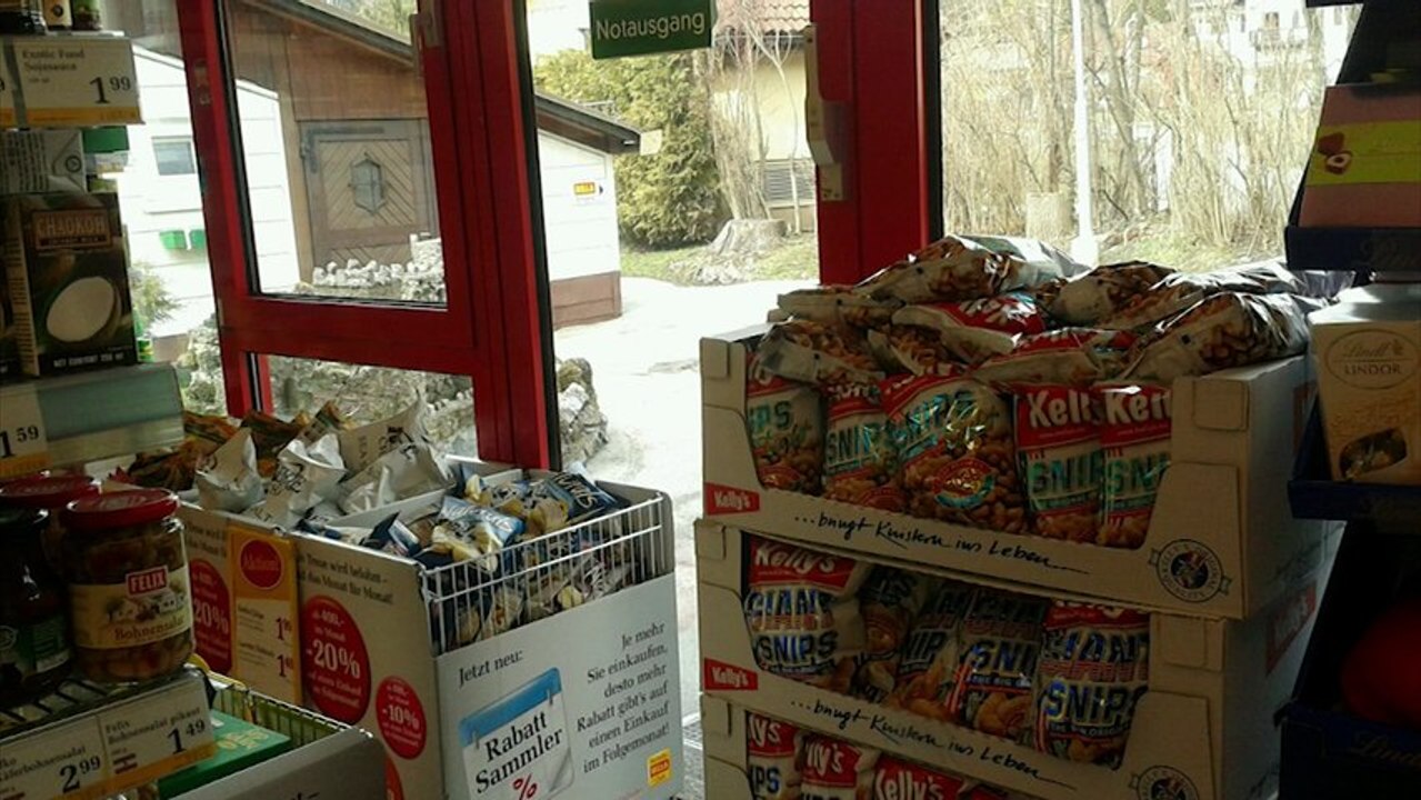 2. Anzeige gegen BILLA wegen Notausgänge und Fluchtwege