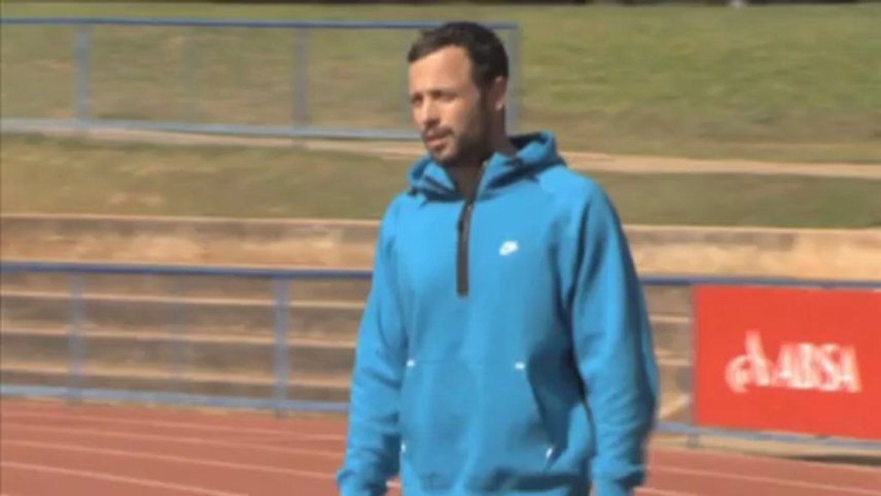 Oscar Pistorius nimmt Training wieder auf