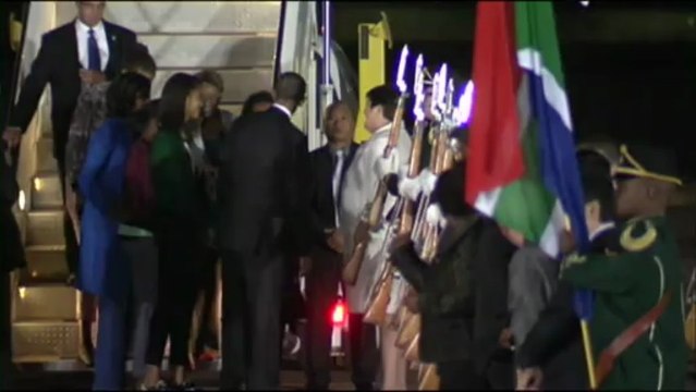 اوباما يبدأ زيارة الى جنوب افريقيا القلقة على حياة مانديلا