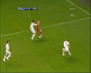 F. Torres Dribble vs Real Madrid