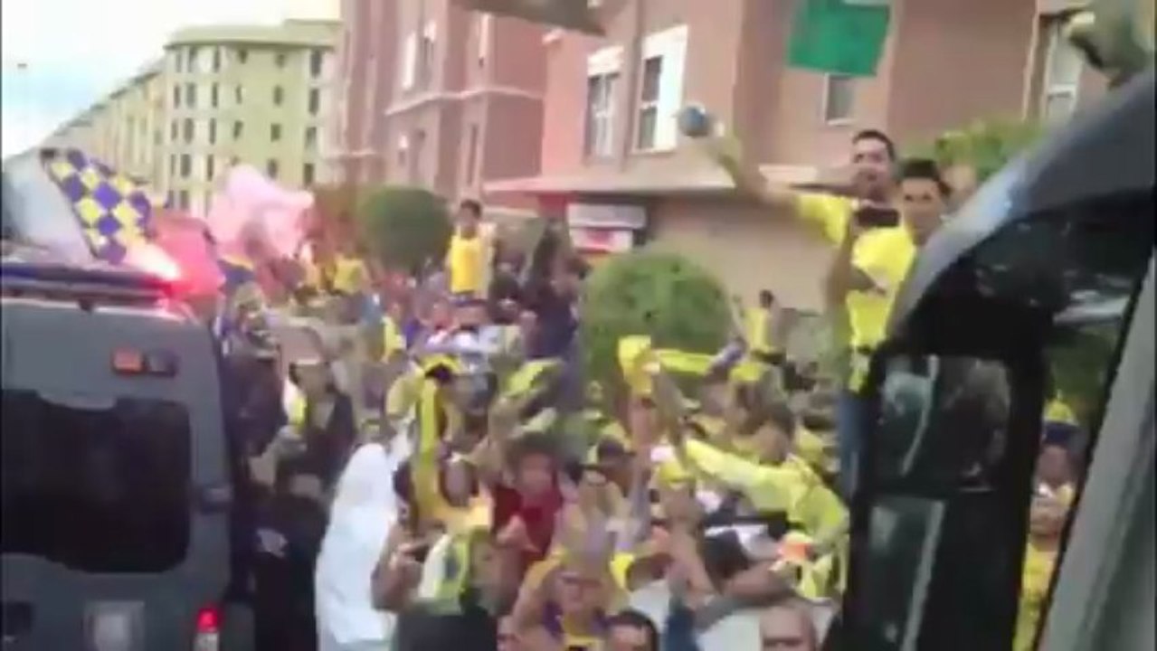 Llegada UD Las Palmas Estadio, ante el Almería