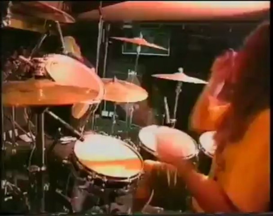 Silverchair - Tomorrow (The Cambridge Hotel 1995)