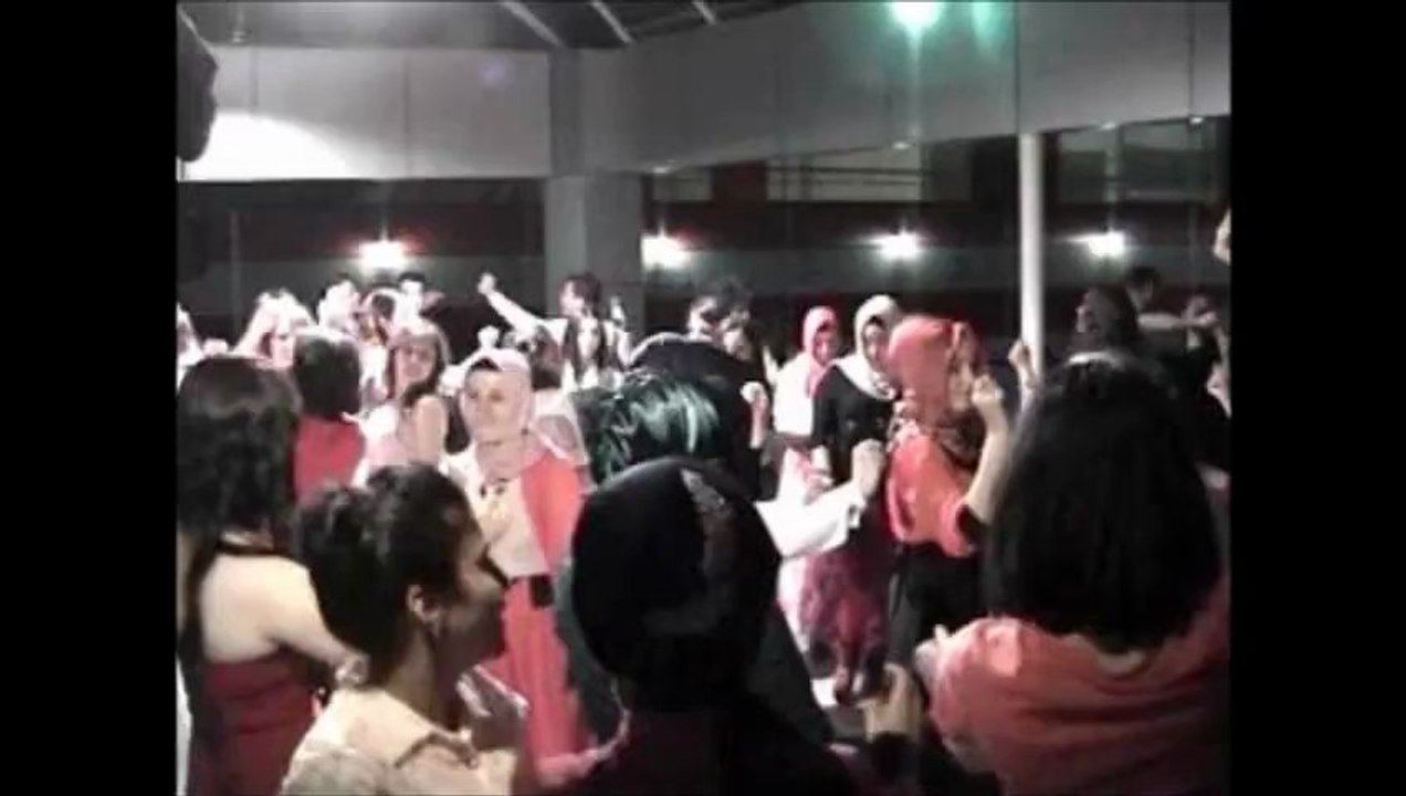 11 Taşova And. Sağlık Meslek Lisesi 2013 Mezuniyet