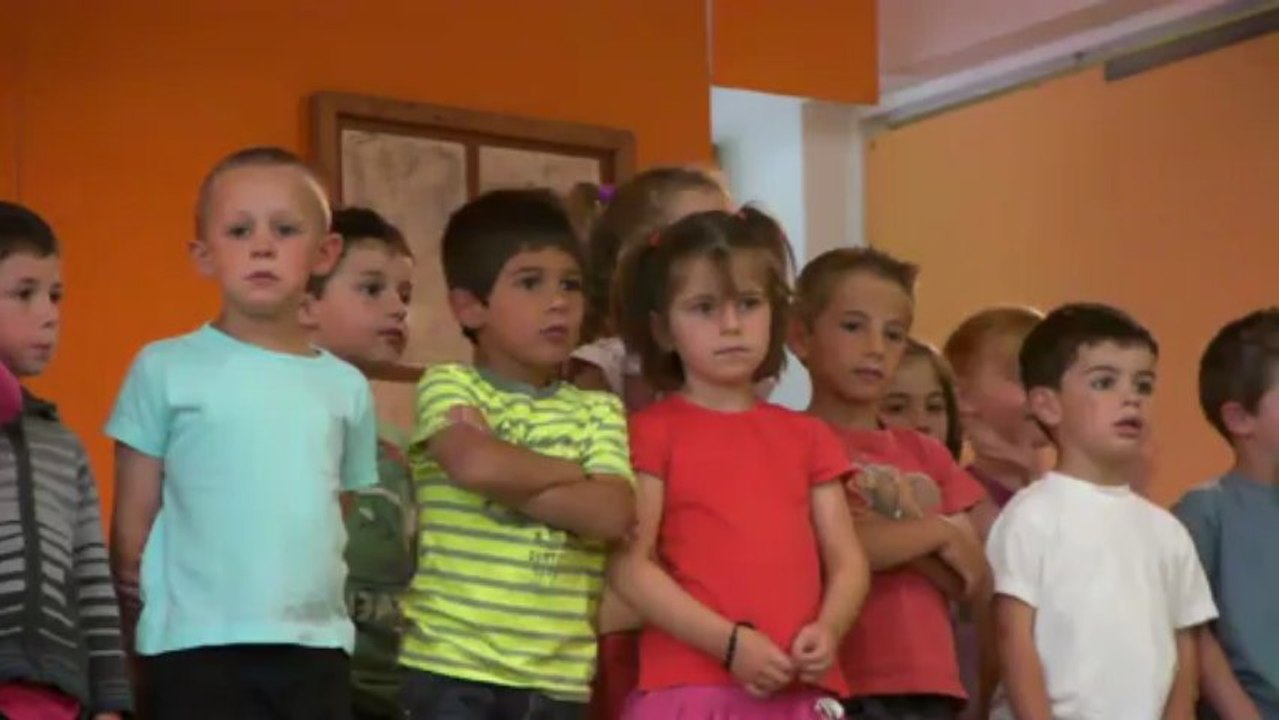 Thomas et Lucile à la fête de leur école (le 28 juin 2013)