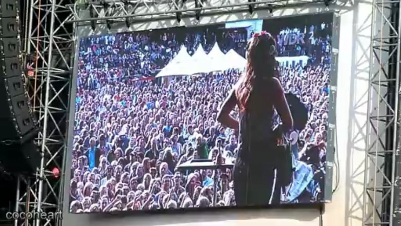 04 Lenka - Heart To The Party @ WDR2 für eine Stadt 2013, Bocholt