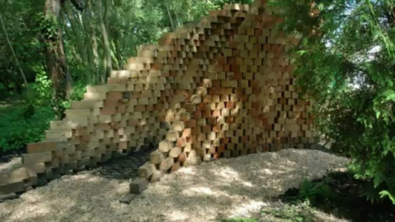"In praise of slow", jardin réalisé par le collectif 1981, Hortillonnages Amiens 2013