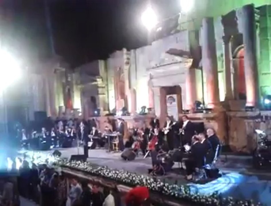 كاظم الساهر- مهرجان جرش 27_06_2013-انسى العالم
