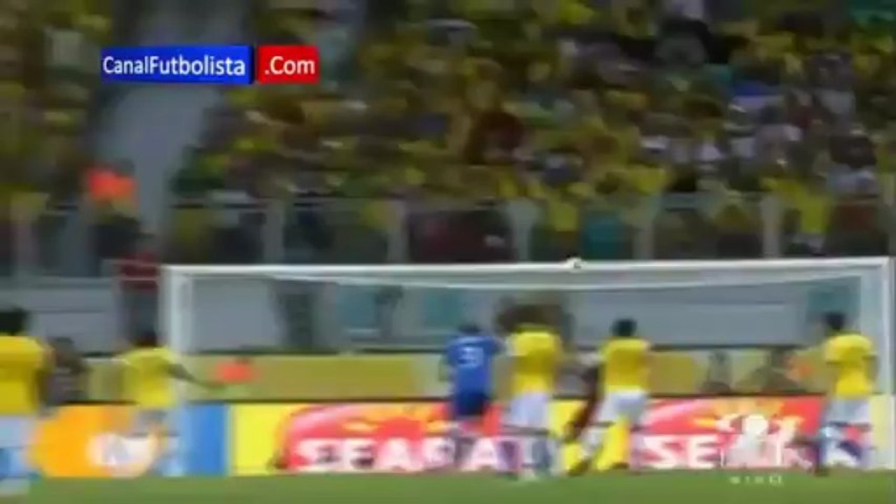 Νεϊμάρ vs Ιταλία (22/6/2013)