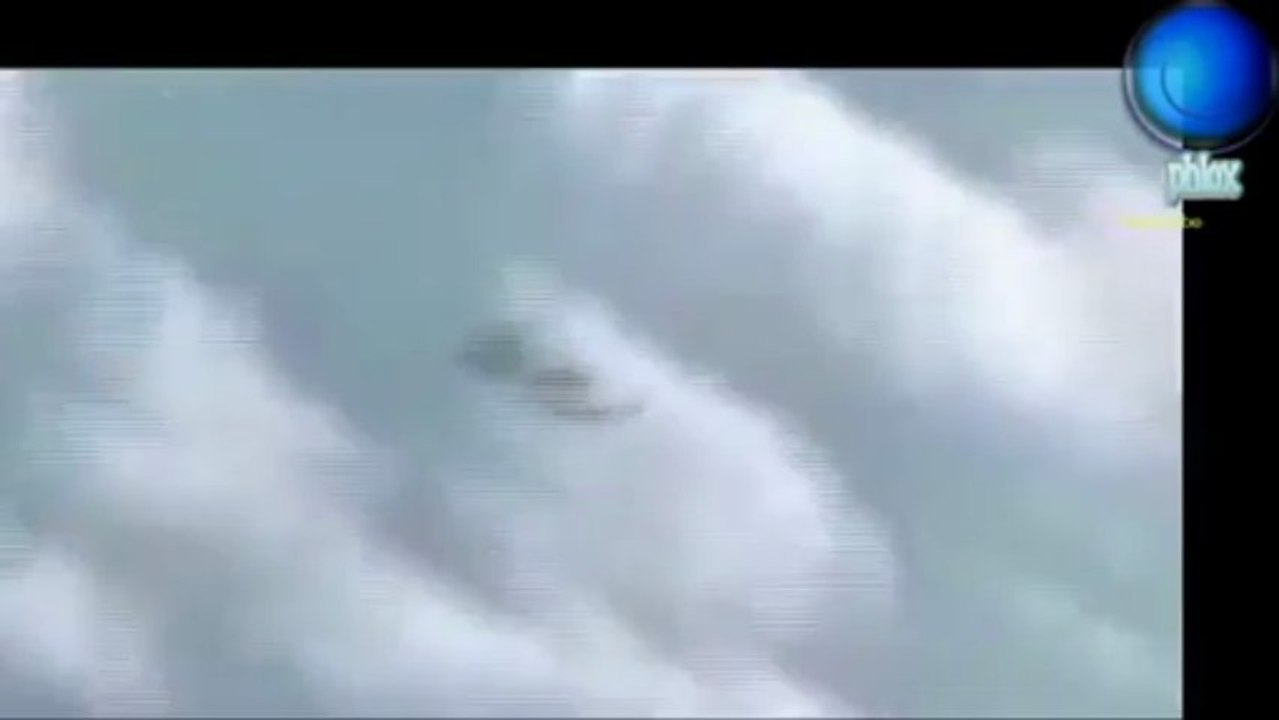 UFO . 2013