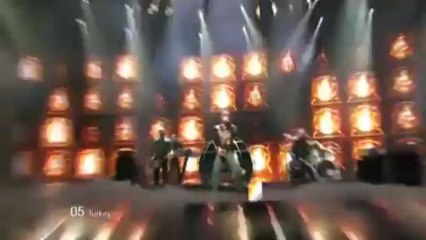 Yüksek Sadakat - Live It Up (Turkey '11)