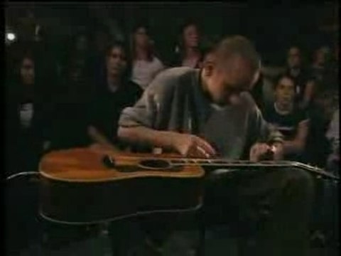 Erik Mongrain - Acoustic Guitar tapping