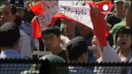 Mar della Cina: Pechino rassicura e minaccia i vicini