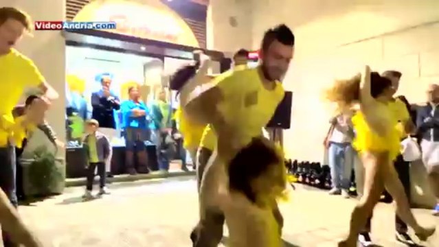 Arte e danza sotto le stelle a cura della Scuola Monton Estrellas di Andria