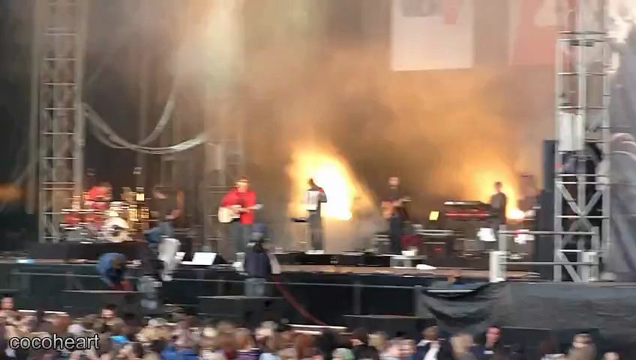 20 Tim Bendzko - Auch wenn es gelogen ist @ WDR2 für eine Stadt 2013, Bocholt