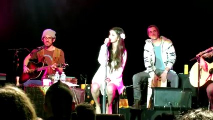 Selena Gomez & The Scene - Hit the Lights live
