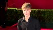 Justin Bieber Hooks Up With Mystery Girl in Vegas?