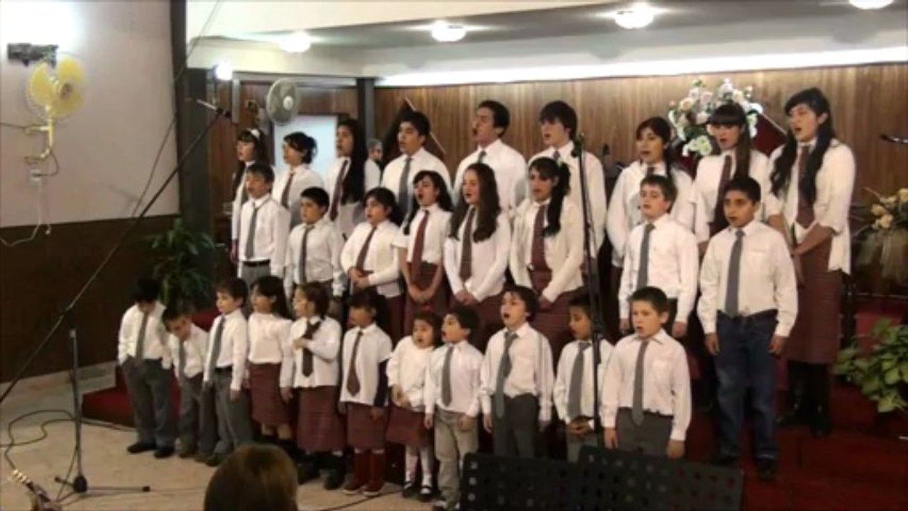 Alabanza Coro de niños. Día del Padre. 16-06-2013