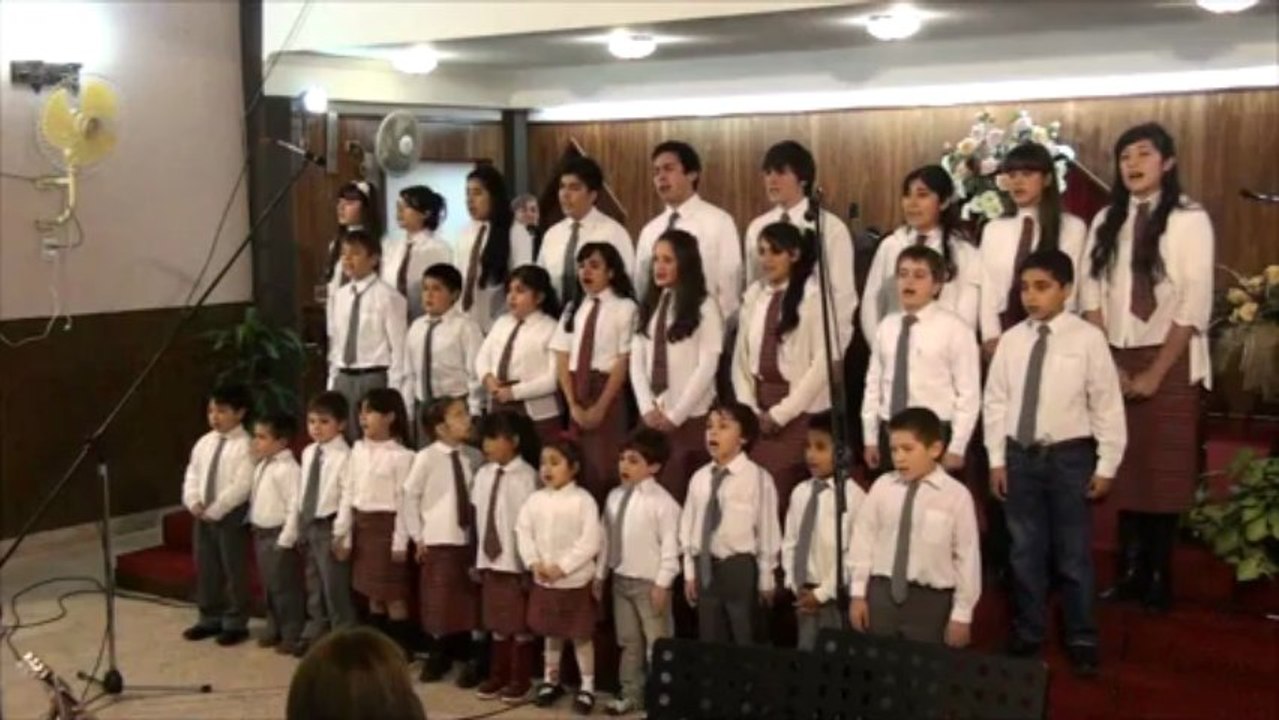 Alabanza Coro de niños. Día del Padre-1. 16-06-2013