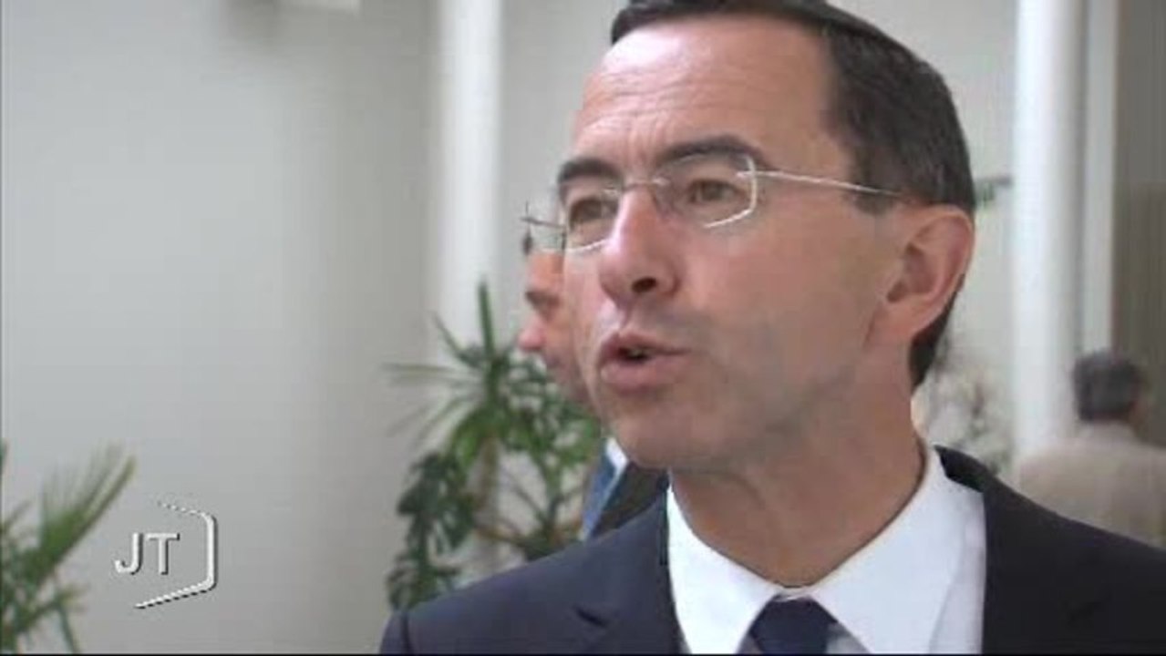 Conseil General : La reforme territoriale (Aizenay)