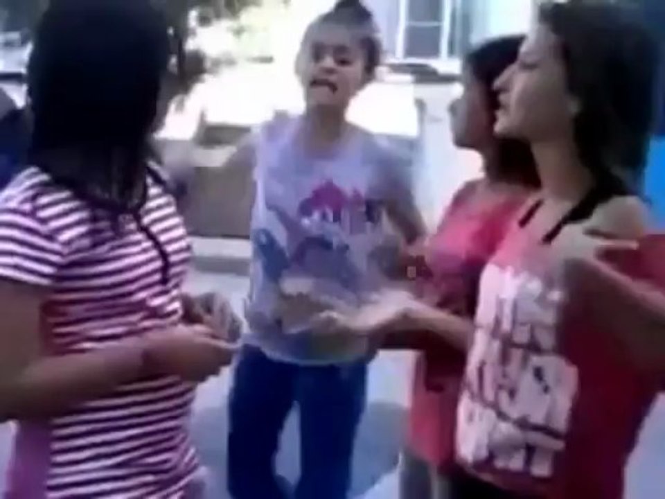 Turkey Adolescent Girls Fight!