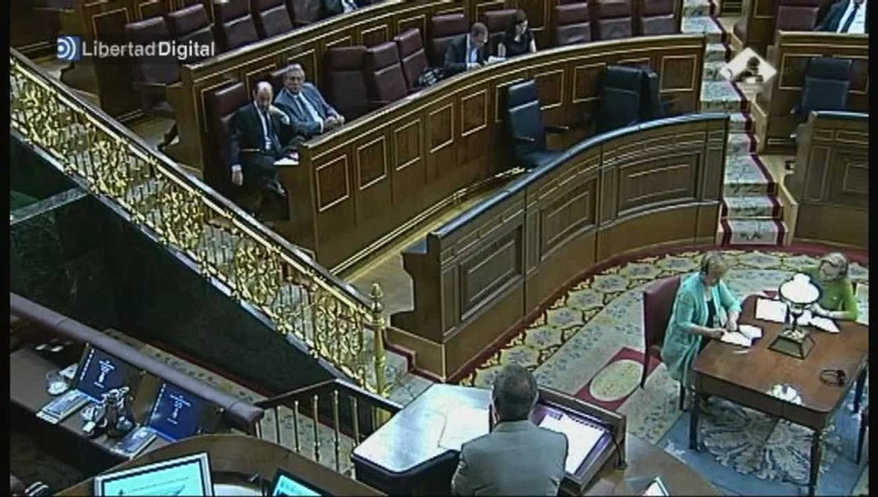 Rubalcaba saca los dientes... con IU