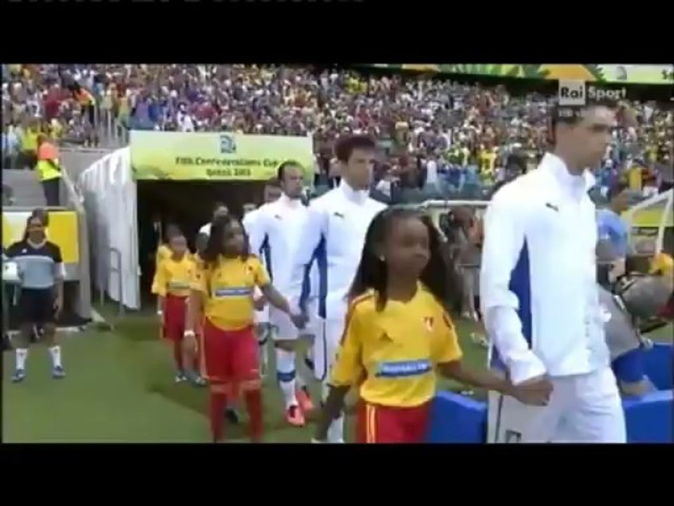 Gianluigi Buffon - Penalty-Killer vs Uruguay