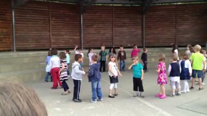 Danse grande section fête de l'école de Lassy 2013