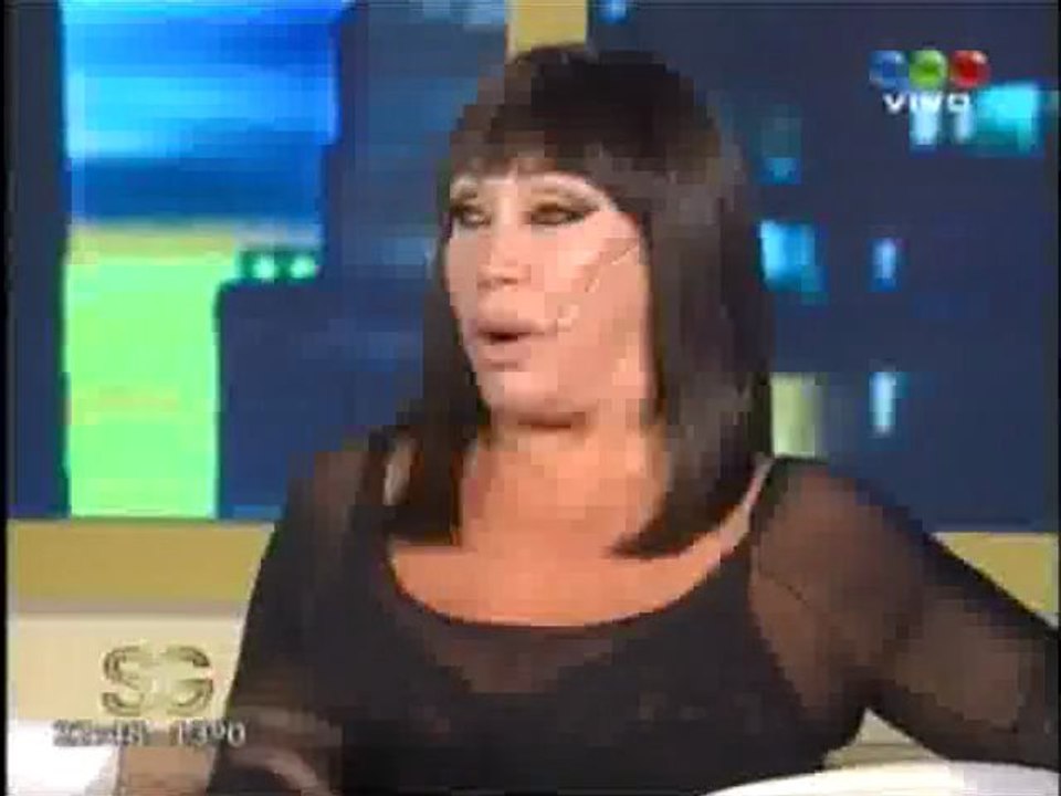 Moria le enseñó a Susana a hacer pis como un hombre