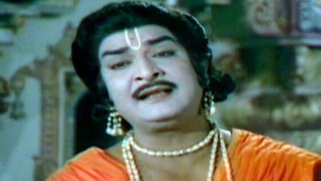 Chakradhari Songs - Ambuja Nadha - Nageshwara Rao Akkineni, Kaikala Satyanarayana - HD