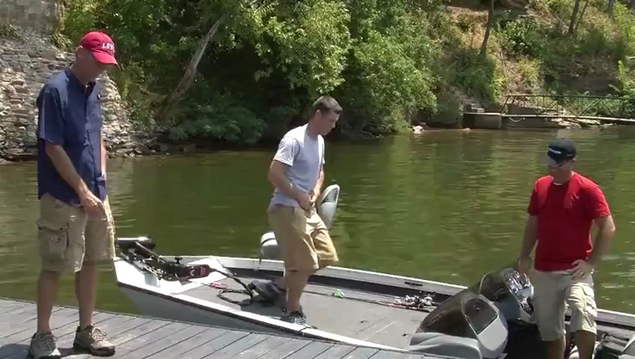 Lowe Boats - 2013 Mod V Segment